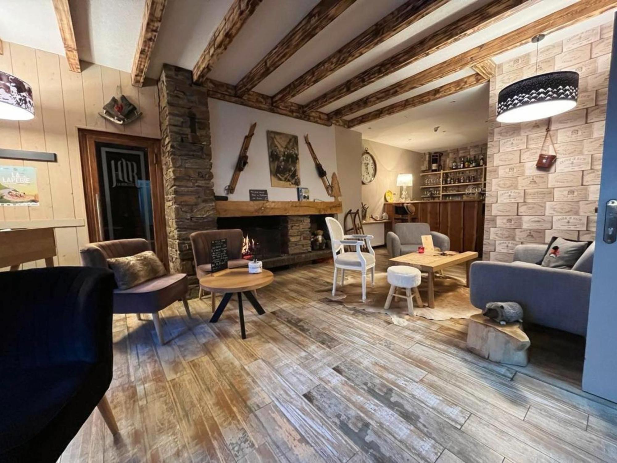 Hotel La Rencluse Saint-Mamet المظهر الخارجي الصورة