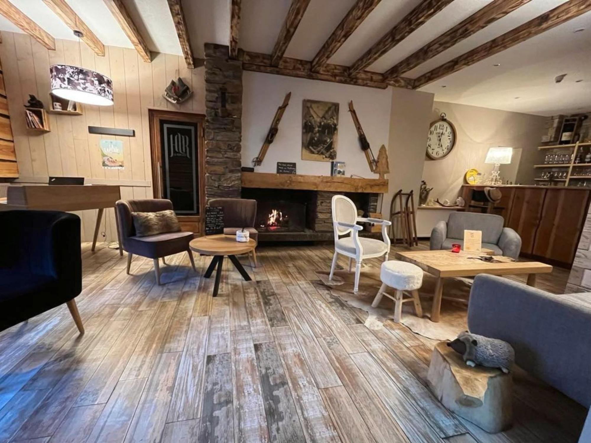 Hotel La Rencluse Saint-Mamet المظهر الخارجي الصورة