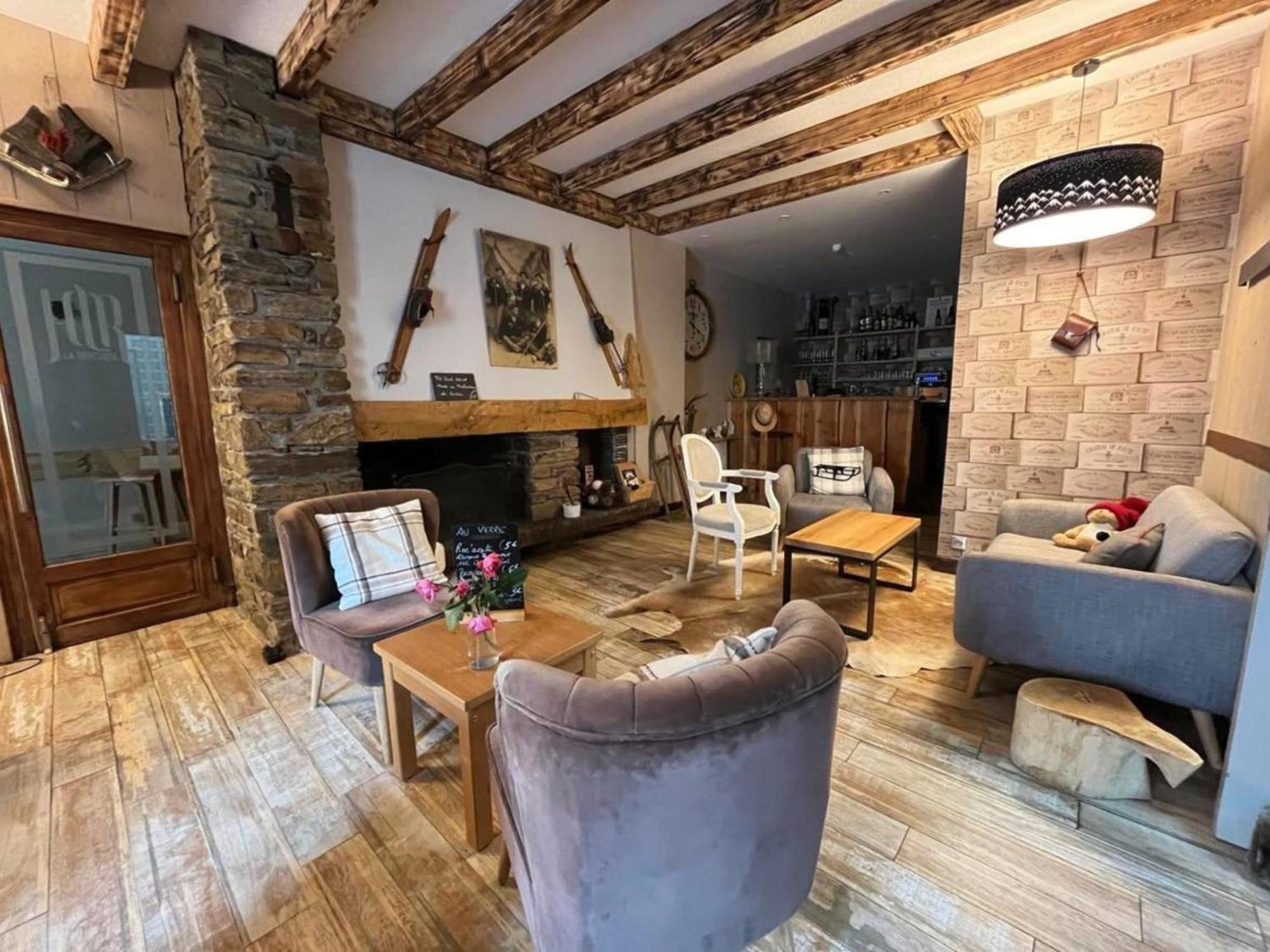 Hotel La Rencluse Saint-Mamet المظهر الخارجي الصورة