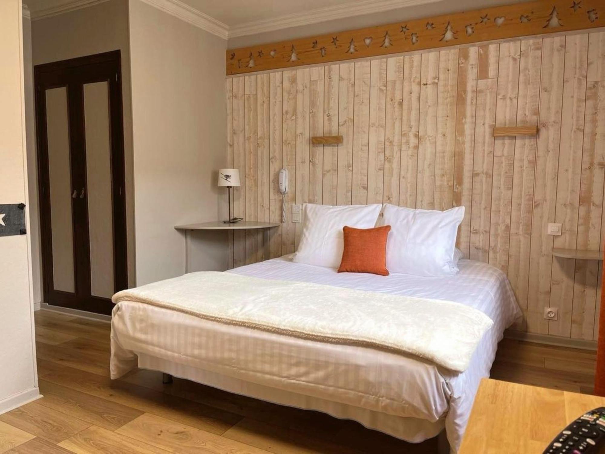 Hotel La Rencluse Saint-Mamet المظهر الخارجي الصورة