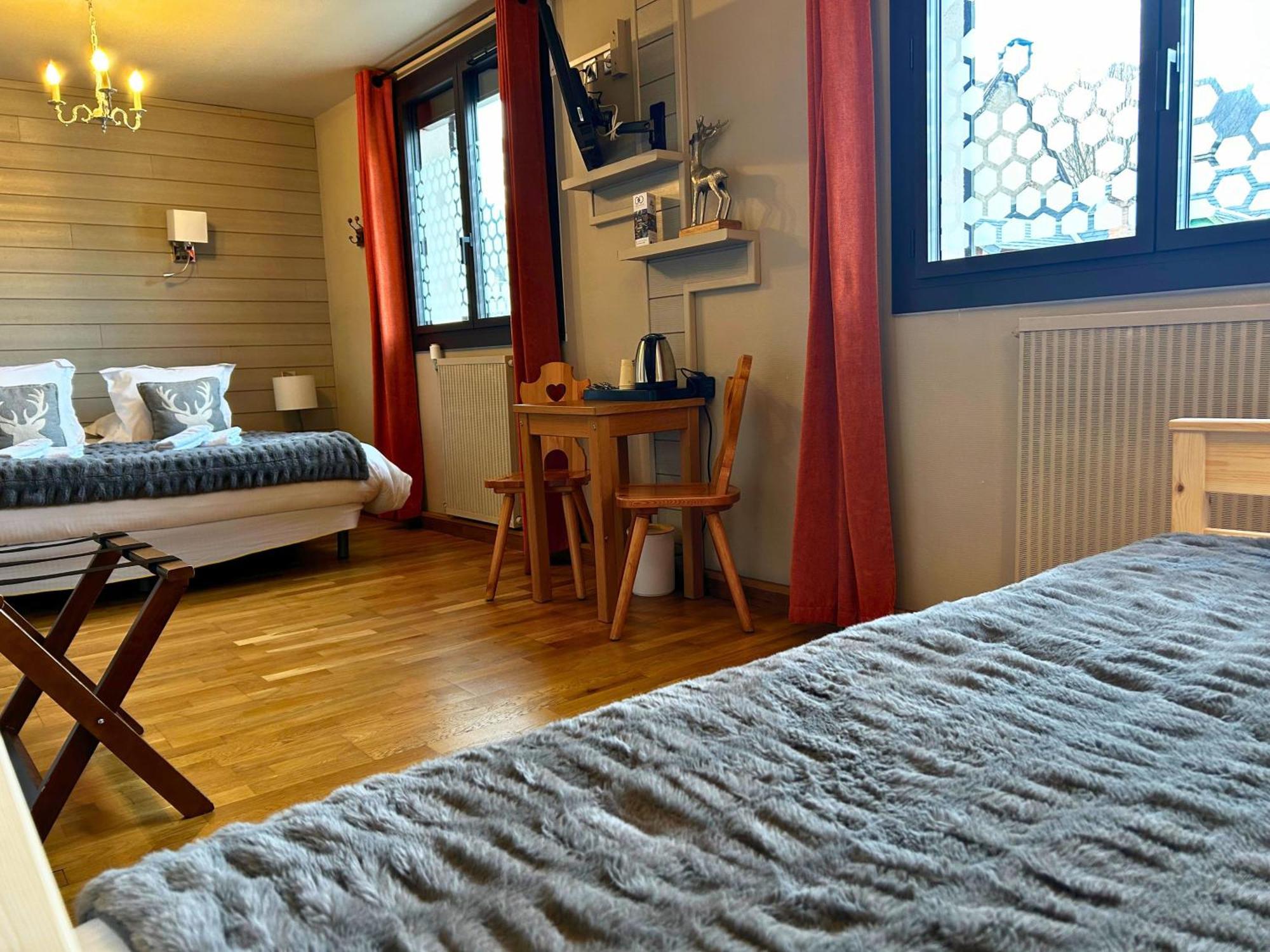 Hotel La Rencluse Saint-Mamet المظهر الخارجي الصورة