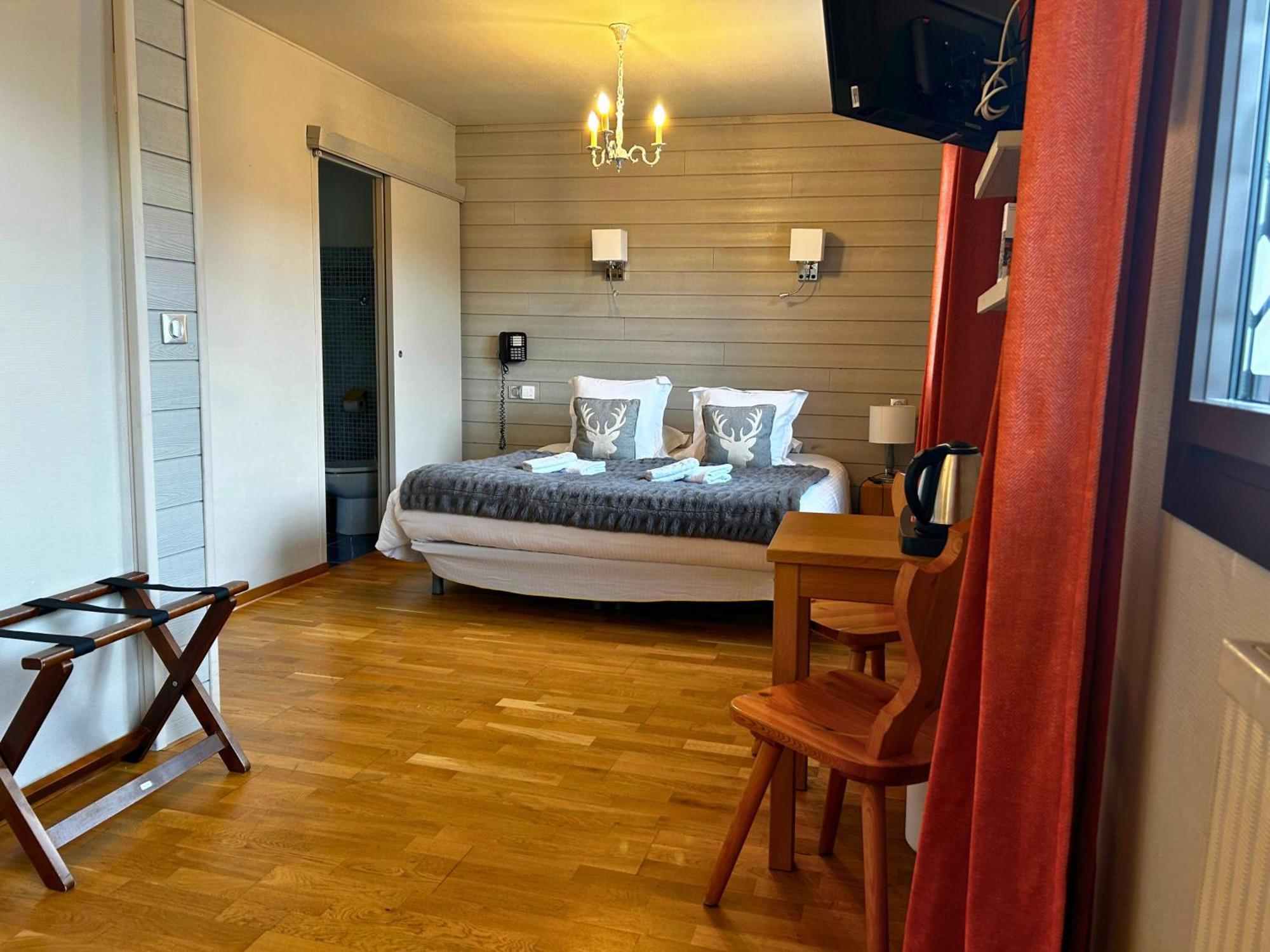 Hotel La Rencluse Saint-Mamet المظهر الخارجي الصورة